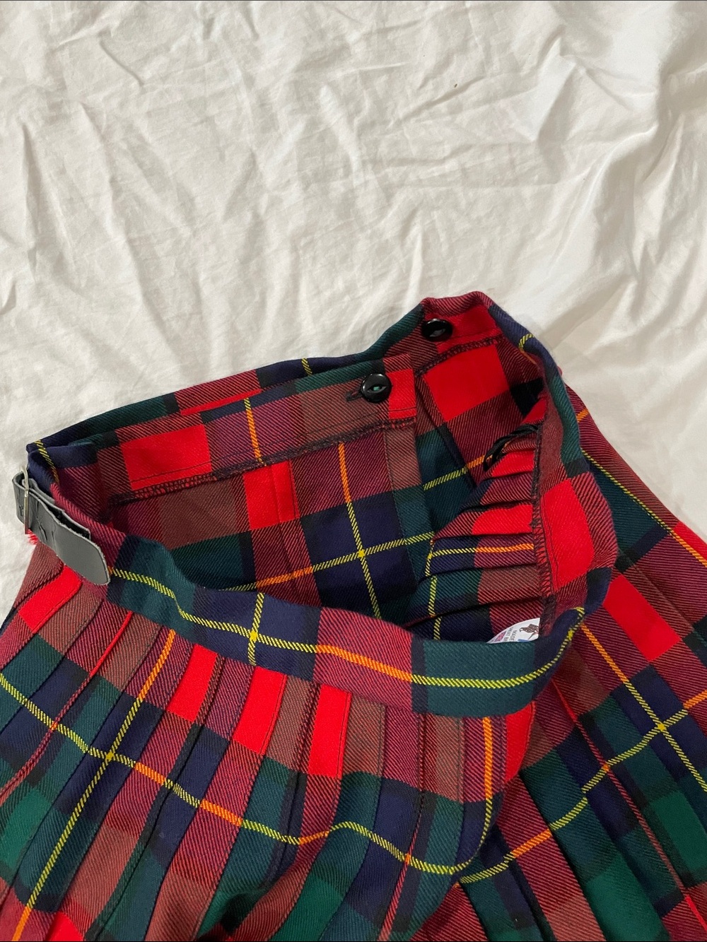 Kilt Red & Green Plaid - Picture 5 of 6